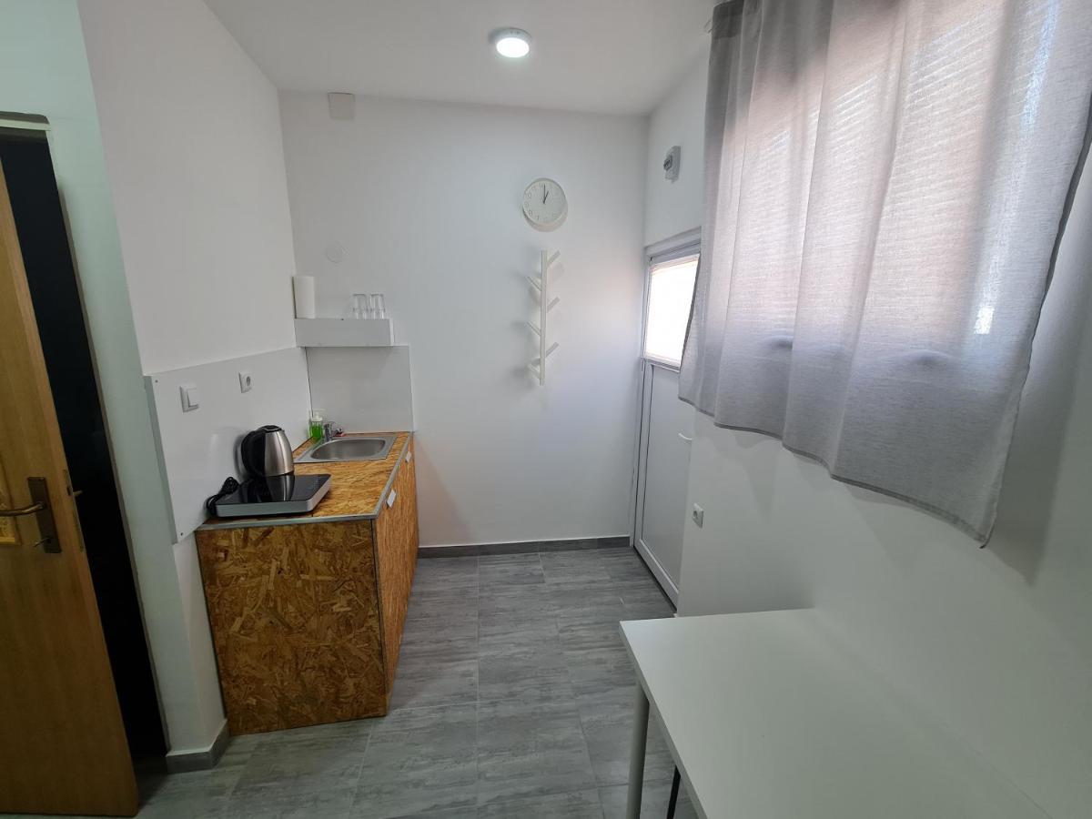 Budget Apartment Lelo Center1 Осиек Екстериор снимка